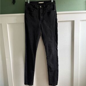Levi's Women's Black Skinny Jeans